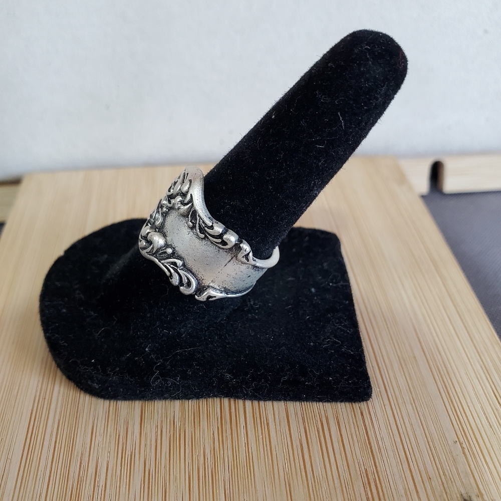 Spoon Ring - Picture 2 of 4